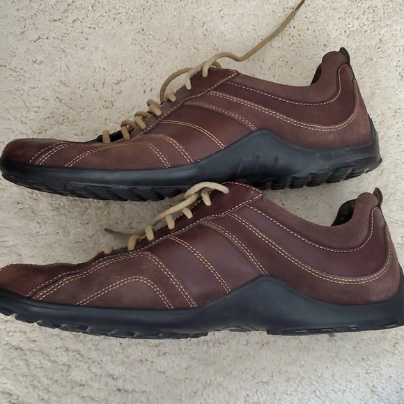 Cole Haan Brown Leather and Suede Sneakers - Picture 4 of 8